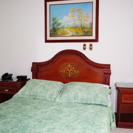 Hotel Quinta Avenida Cúcuta Extérieur photo